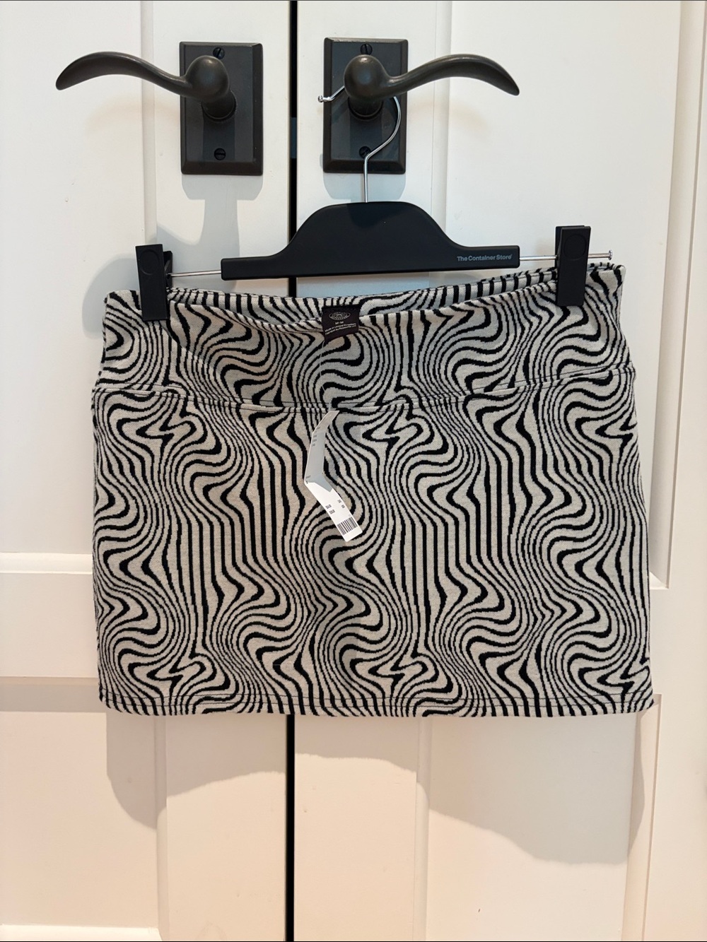 NWT Urban Outfitters Black and White Swirl Mini Skirt